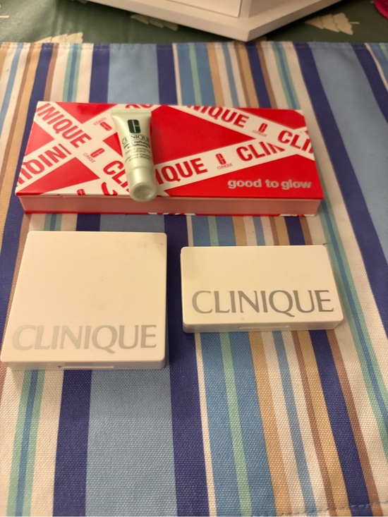 Clinique Other - Lot of 4 Clinique Face and Eyeshadow Palettes and Primer